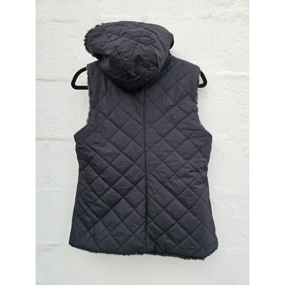 Kristen Blake Vest Small Black Gray Faux Fur Reversible Hooded Zip Cozy Mob Wife - Picture 5 of 8
